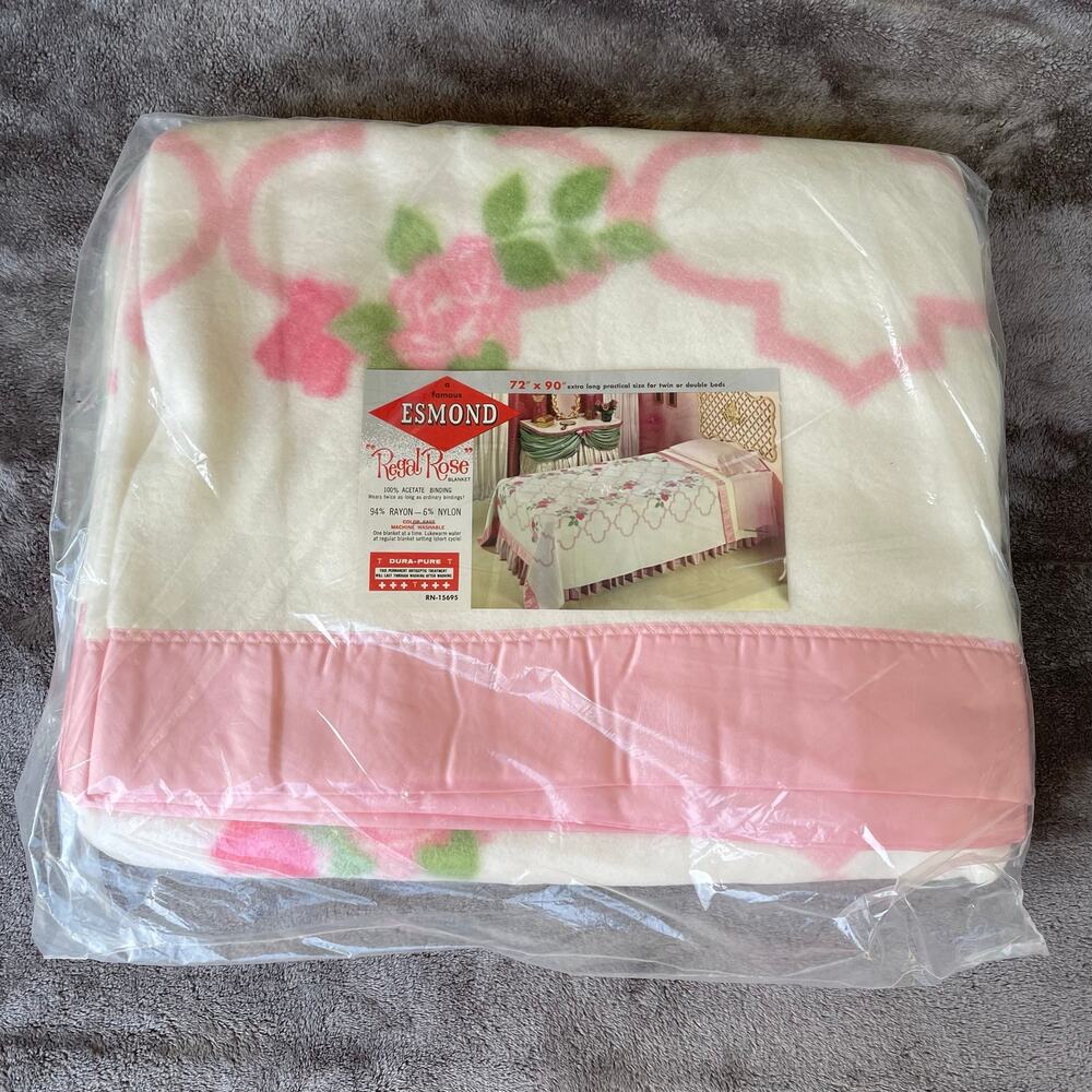 Vintage Acrylic Trim Pink Floral Blanket MCM Roses Bedding 72"x90" NOS Prop
